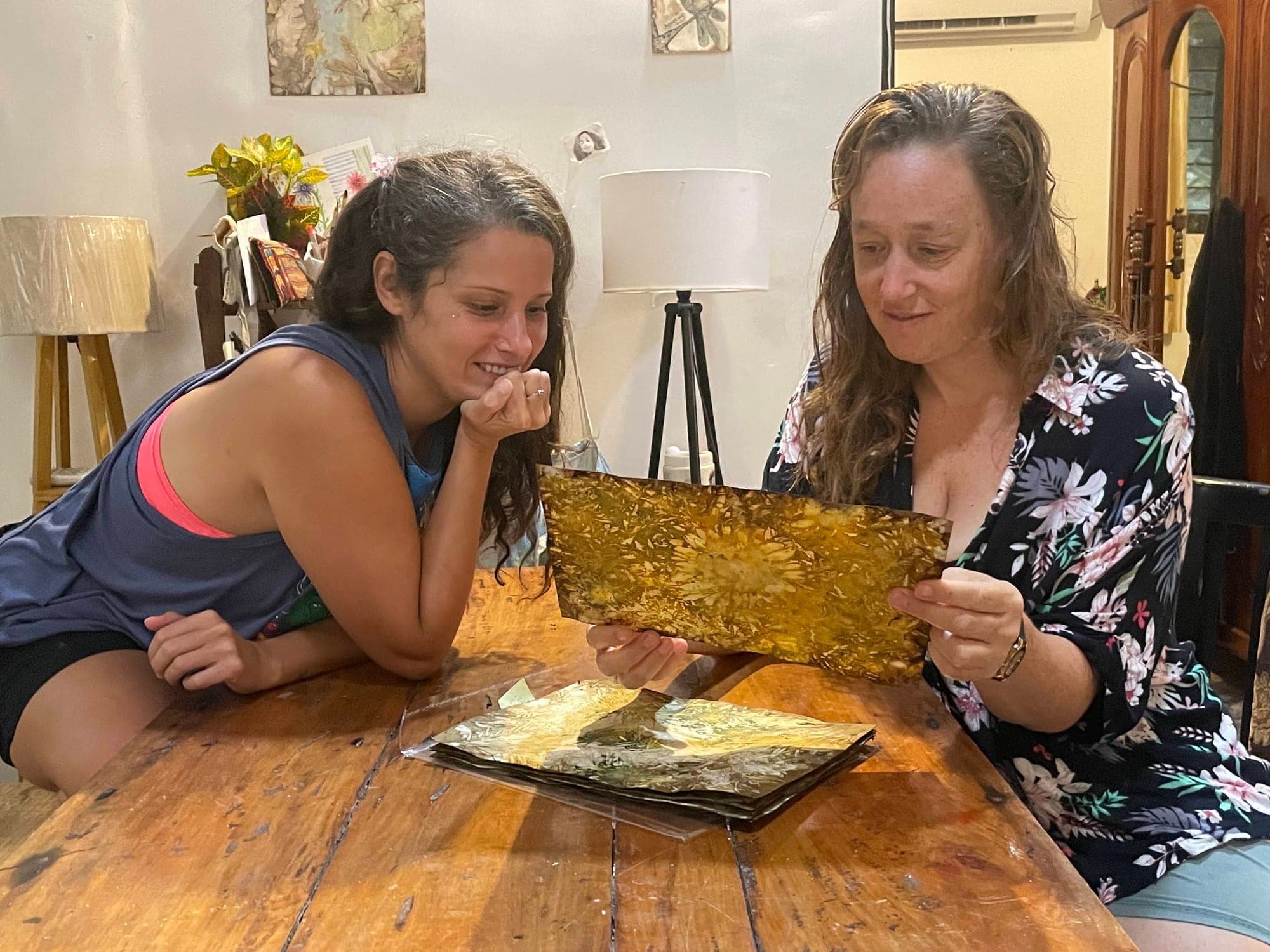 רגע מסדנת קלפי ליקוט